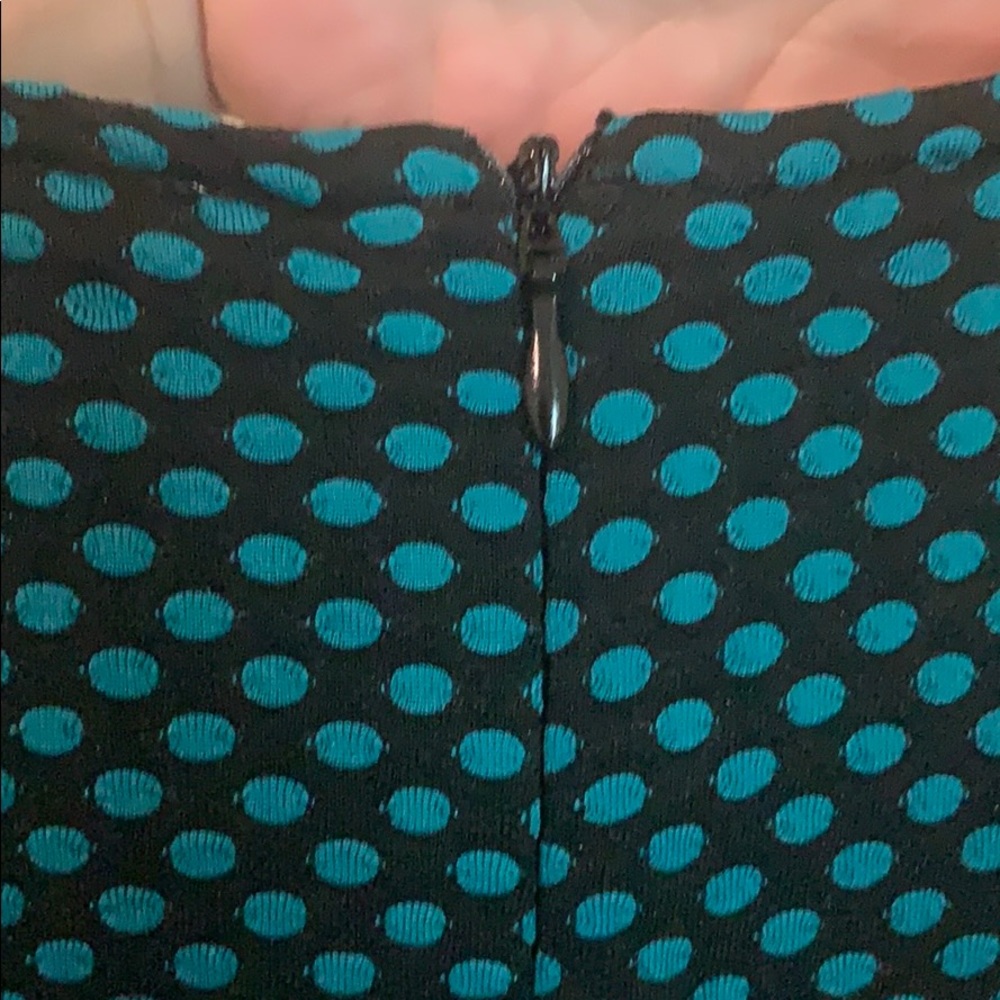 Dress - Picture 6 of 6